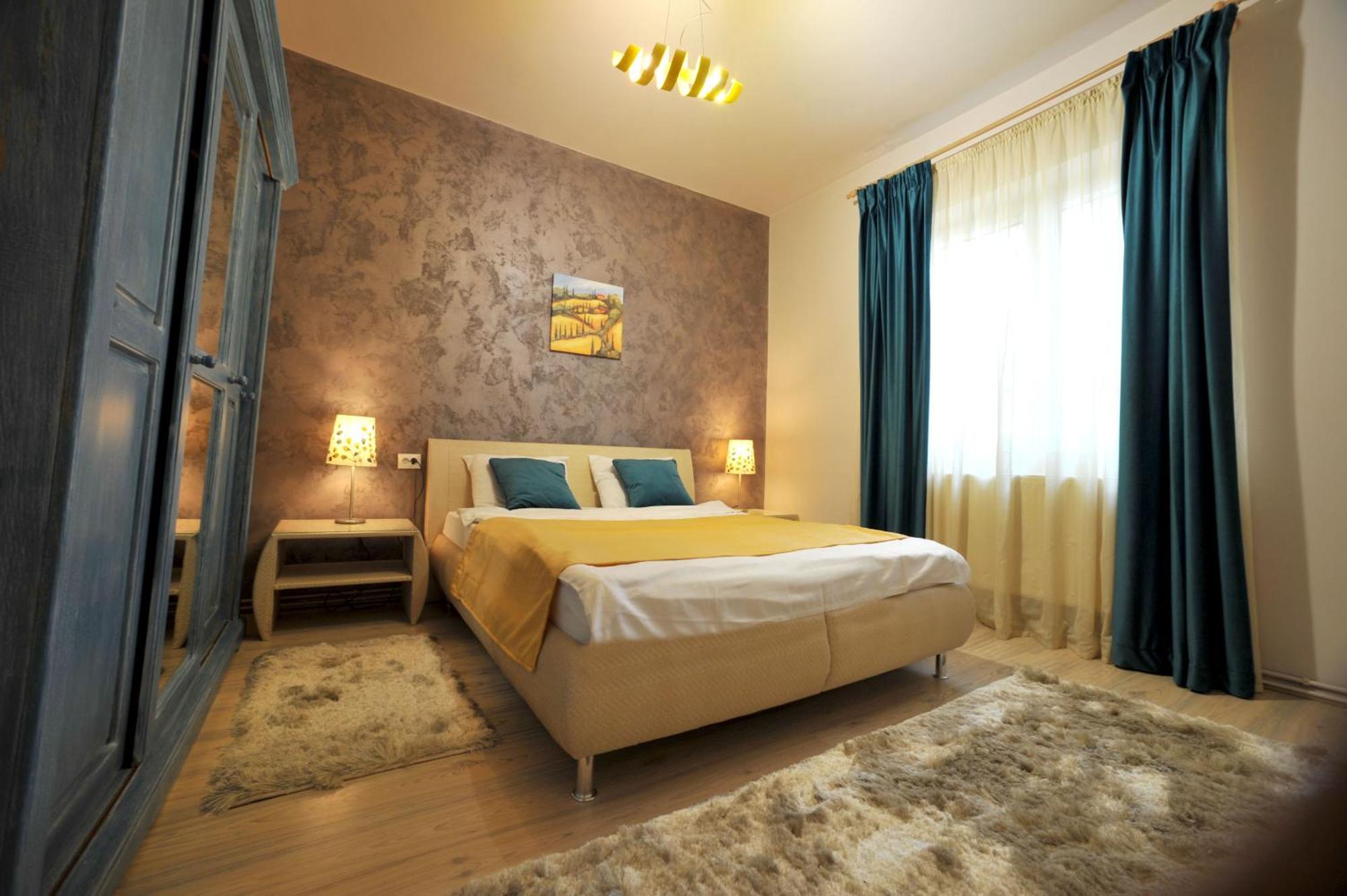 Like Home Braşov Esterno foto