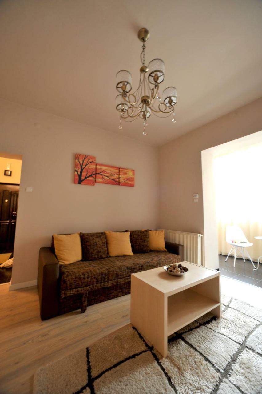Like Home Braşov Esterno foto